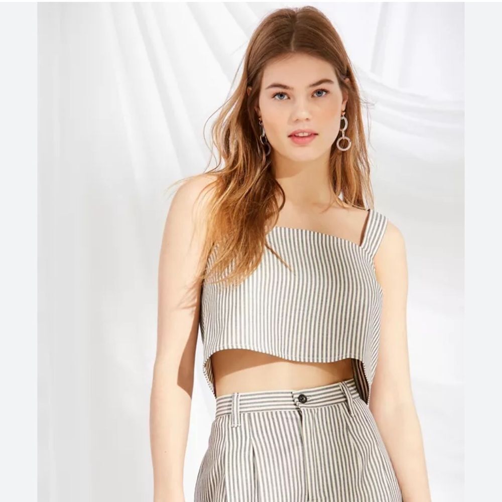 Urban Renewal Remnants Structured Striped Cropped Top